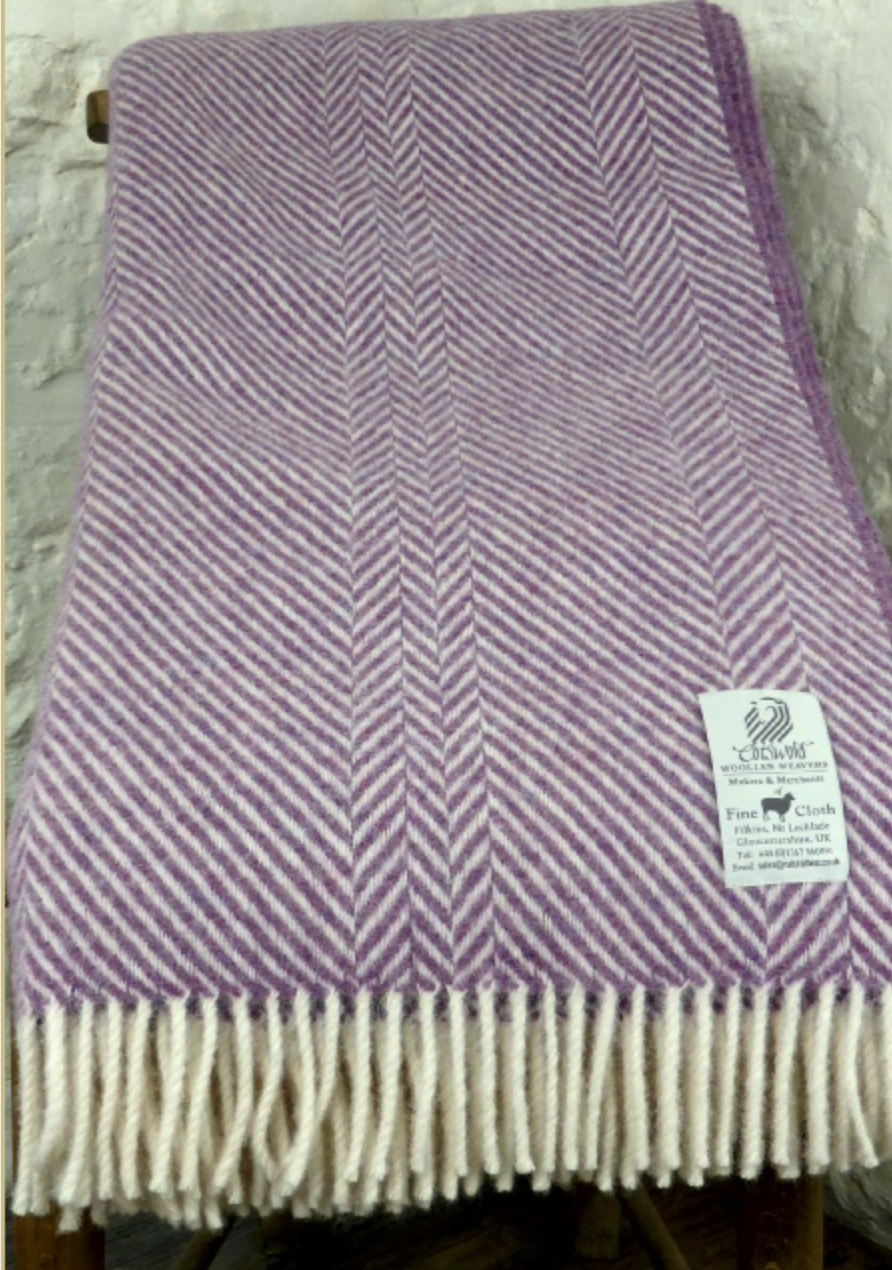 Cotswold Warmth: Stylish Authentic Shetland Chevron Blanket in Warm Heather